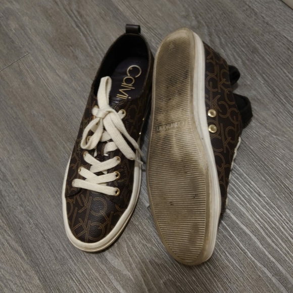 Calvin Klein Monogrammed Sneakers - Picture 12 of 12